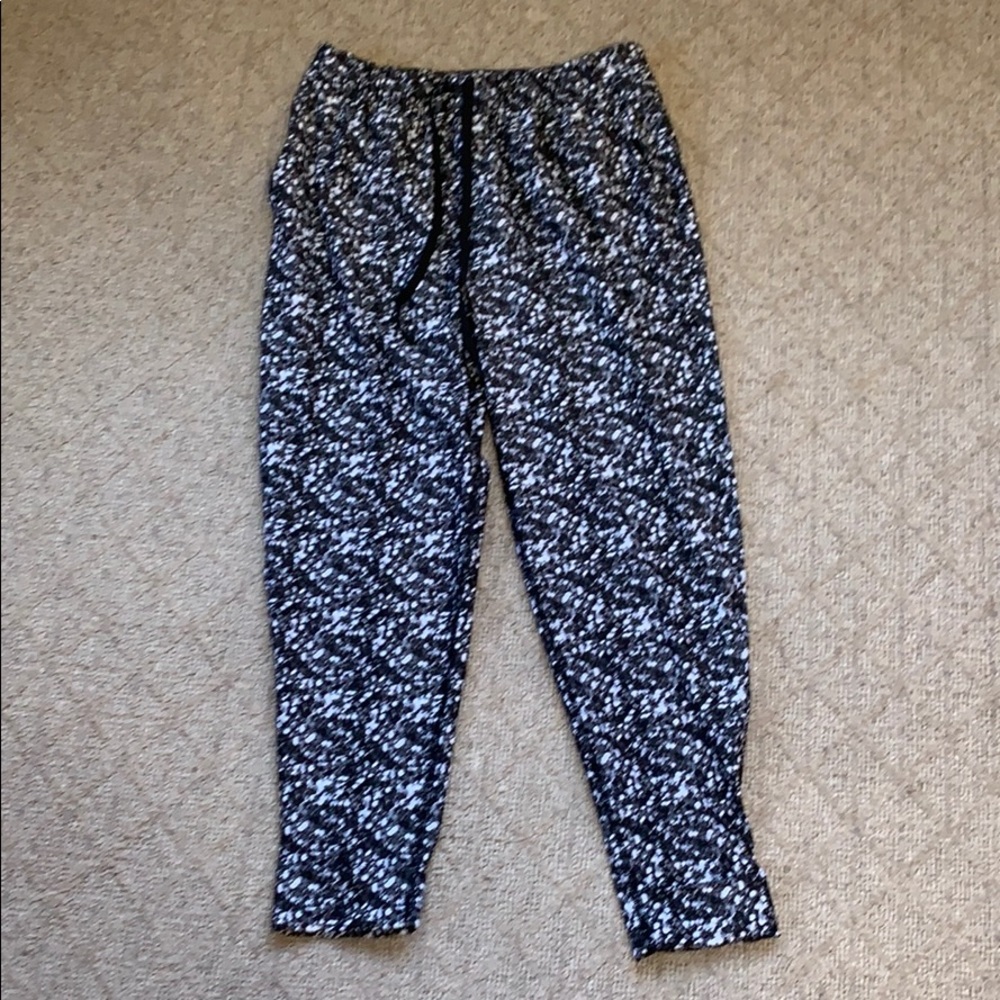 Lululemon joggers